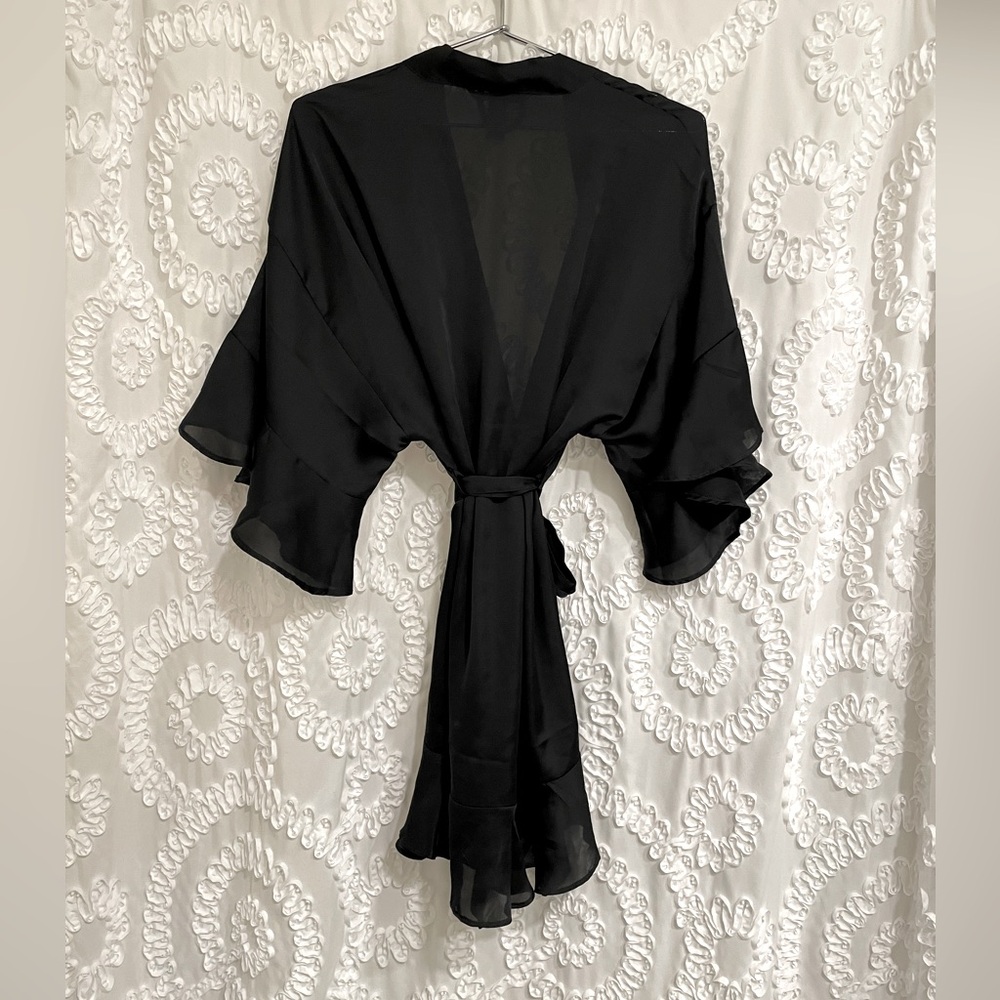 Victoria's Secret Satin Ruffle Short Robe XS/S - Picture 3 of 4
